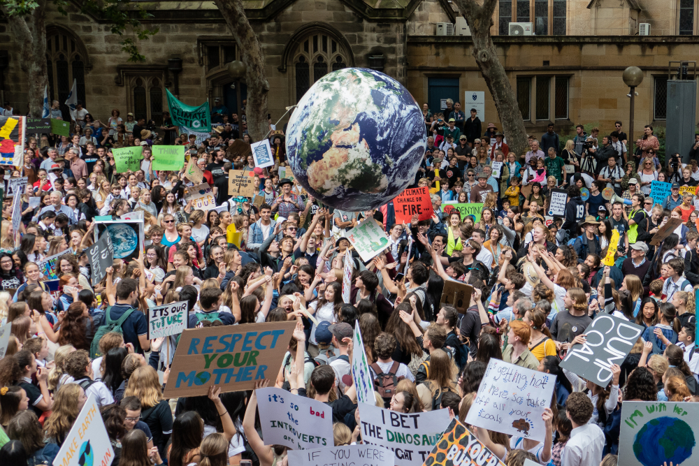 T-632361ac7384b-mpb-change-campaign_shutterstock-image-of-environmental-protest_632361ac73752.jpg